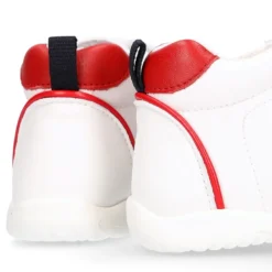Deportiva niño OKAA FLEX sin cordones y puntera en color Blanco.