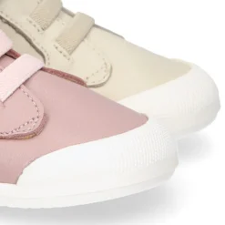 Deportivas botitas respetuosas Blanditos By Crio´s Enzo con elásticos y velcro en piel suave.