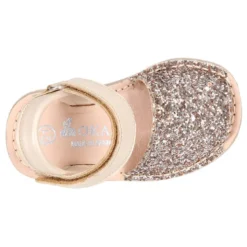 Menorquina niña cierre adherente en piel EXTRA SUAVE con glitter.