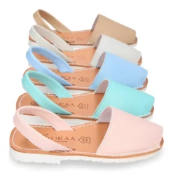 Menorquina niños Tira colores pasteles y suela blanca en Piel EXTRA SUAVE.