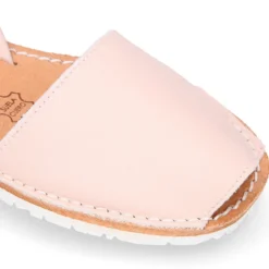 Menorquina niños Tira colores pasteles y suela blanca en Piel EXTRA SUAVE.