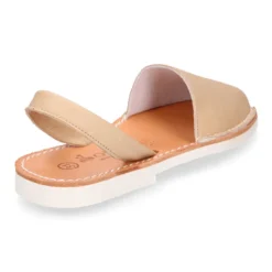 Menorquina niños Tira colores pasteles y suela blanca en Piel EXTRA SUAVE.