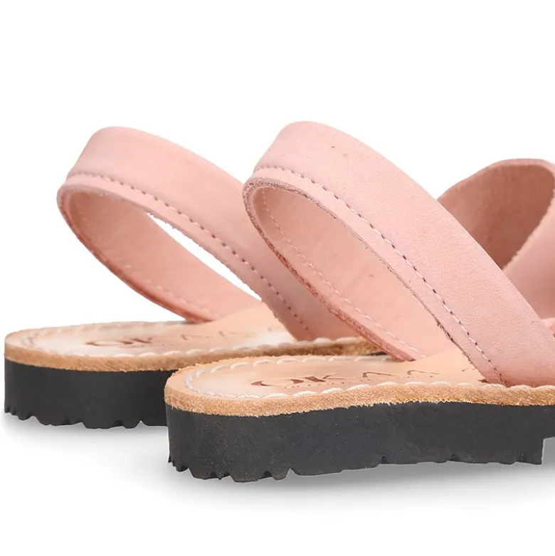 Menorquina niños tira en piel NOBUCK SUAVE en color rosa.