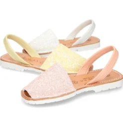 Menorquina tira en piel EXTRA SUAVE con glitter.
