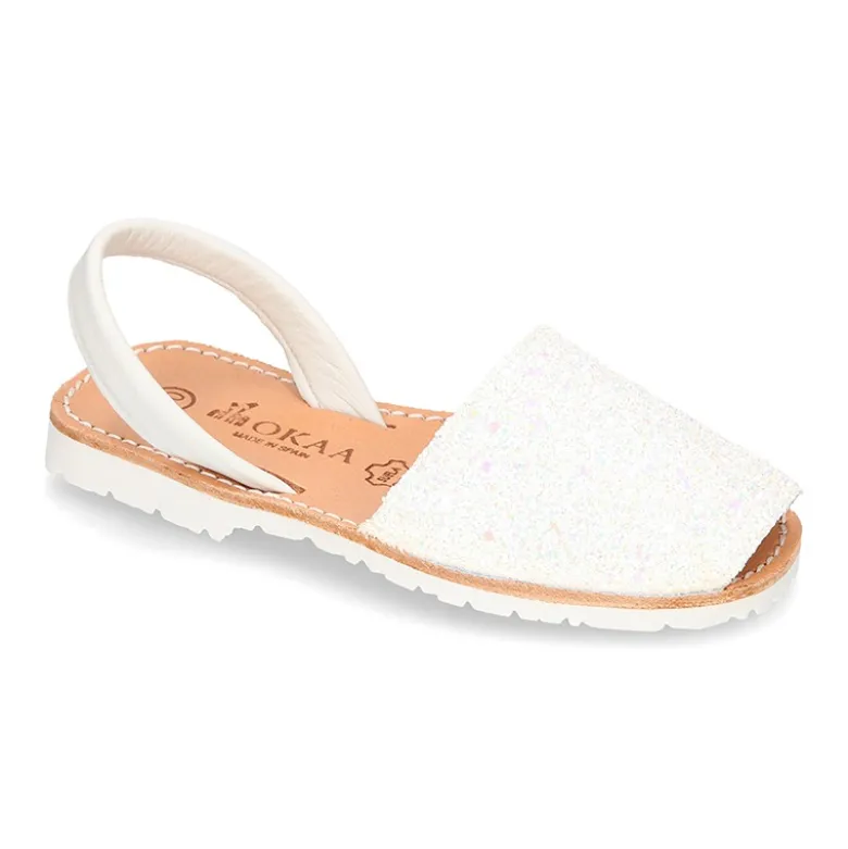 Menorquina tira en piel EXTRA SUAVE con glitter.