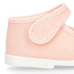 Mercedita bebé niña lona piqué colores pasteles suela SUPER FLEXIBLE.