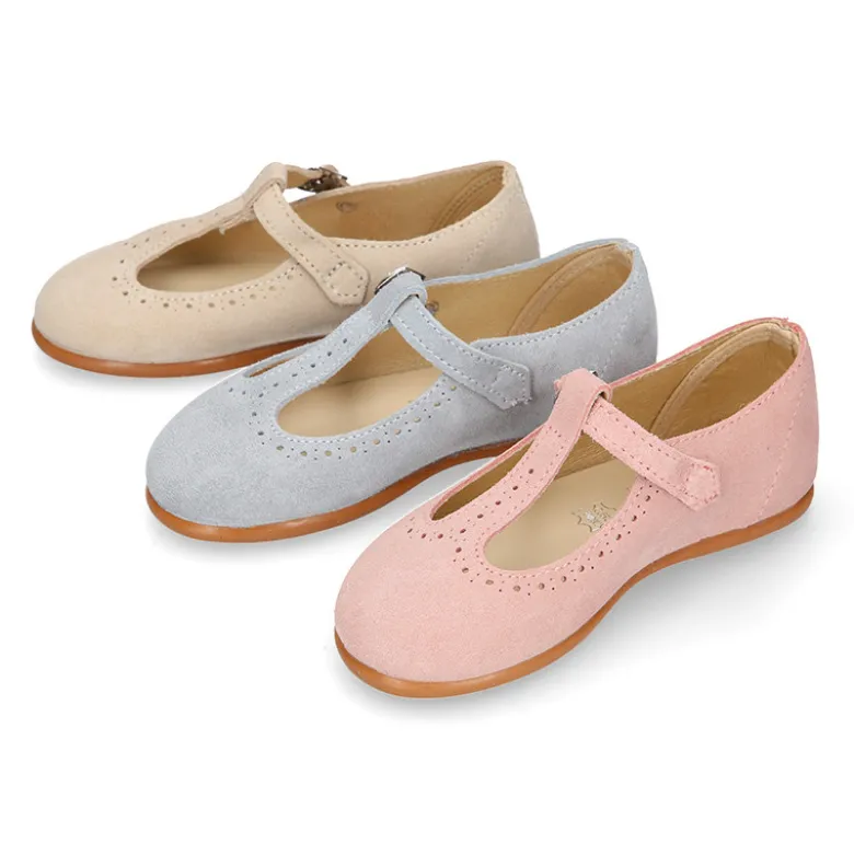 Mercedita niña ceremonia en forma de T en piel serraje en colores pastel.