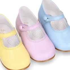Mercedita niña clásica con botón en piel napa en colores de MODA.