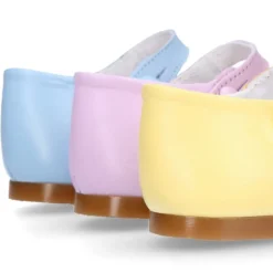 Mercedita niña clásica con botón en piel napa en colores de MODA.