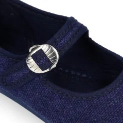 Mercedita niña con hebilla tipo japonesa en LINO AZUL.