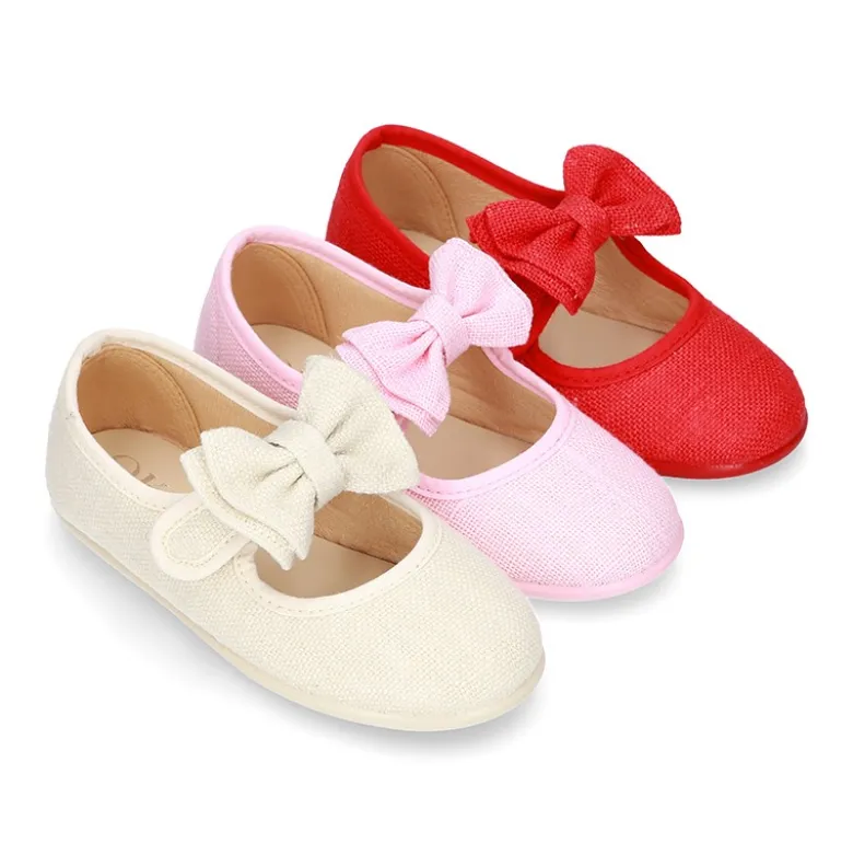 Mercedita niña estilizada con cierre adherente y DOBLE LAZO en LINO.