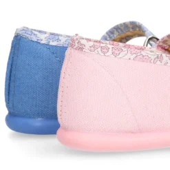 Mercedita niña estilizada en algodón piqué con LIBERTY.