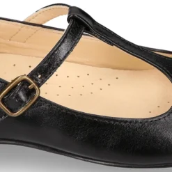 Mercedita niña tipo PEPITO con hebilla en piel NEGRO con diseño Pétalos.