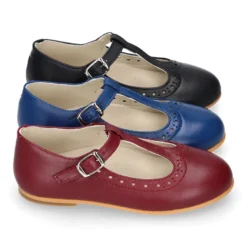 Mercedita niña tipo PEPITO con picados en piel NAPA.