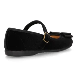 Merceditas OKAA niña con hebilla y lazo zapatero en terciopelo NEGRO.