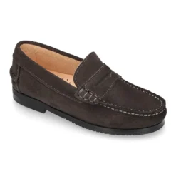 Mocasin clásico niños mayores antifaz suela gruesa en piel serraje.