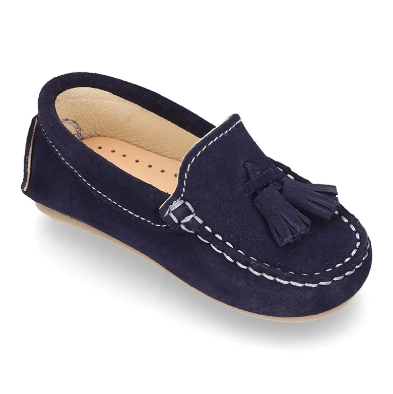MocasÍn BORLAS pequeños piso conductor en serraje.