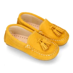 Mocasín BORLAS peques colores temporada en piel serraje.