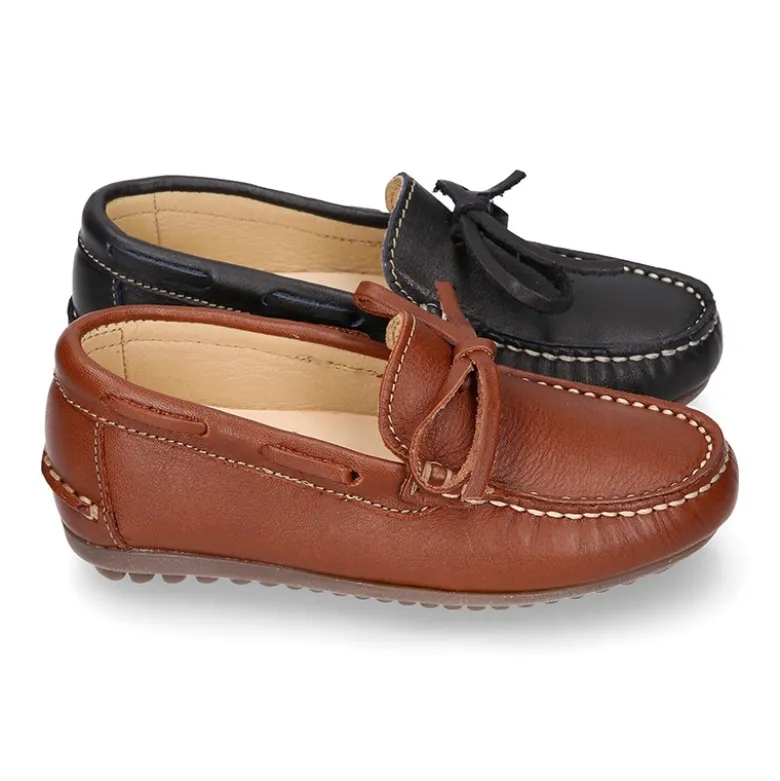 Mocasín con lazos en piel EXTRA SUAVE.