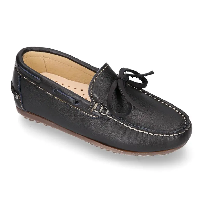 Mocasín con lazos en piel EXTRA SUAVE.