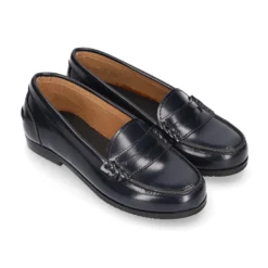 Mocasín NIÑA colegial en piel Antik.