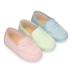 Mocasín niño antifaz en Serratex en colores pasteles.