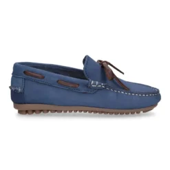 Mocasín niño con lazos a contraste en piel Nobuck.