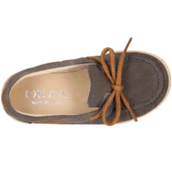 Mocasín niño tipo Alpargata con lazos en piel serraje.