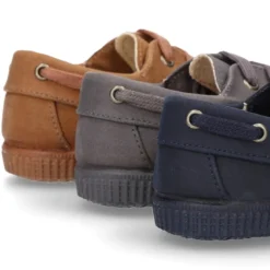 Naútico Niños con cordones en Serratex encerado.