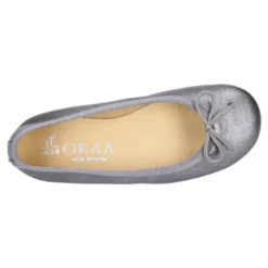 Nueva Bailarina clásica con lazo ajustable en piel metalizada mate.