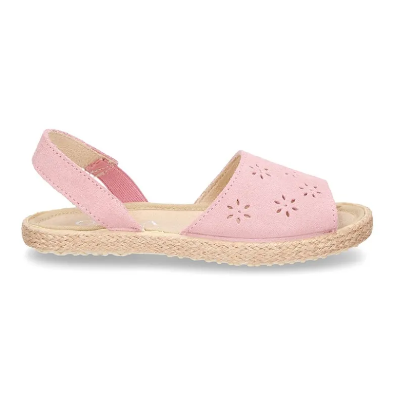 Nueva SANDALIA tipo alpargata con diseño con FLORES en Serraje.