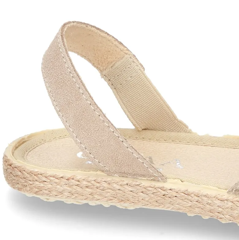 Nueva SANDALIA tipo alpargata con diseño con FLORES en Serraje.