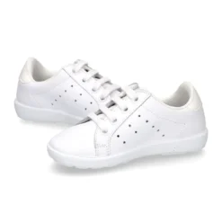 Nueva Zapatilla o deportivo con cordones en piel lavable.