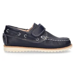 Náutico clásico niño piel sin cordones y suela para primavera verano.