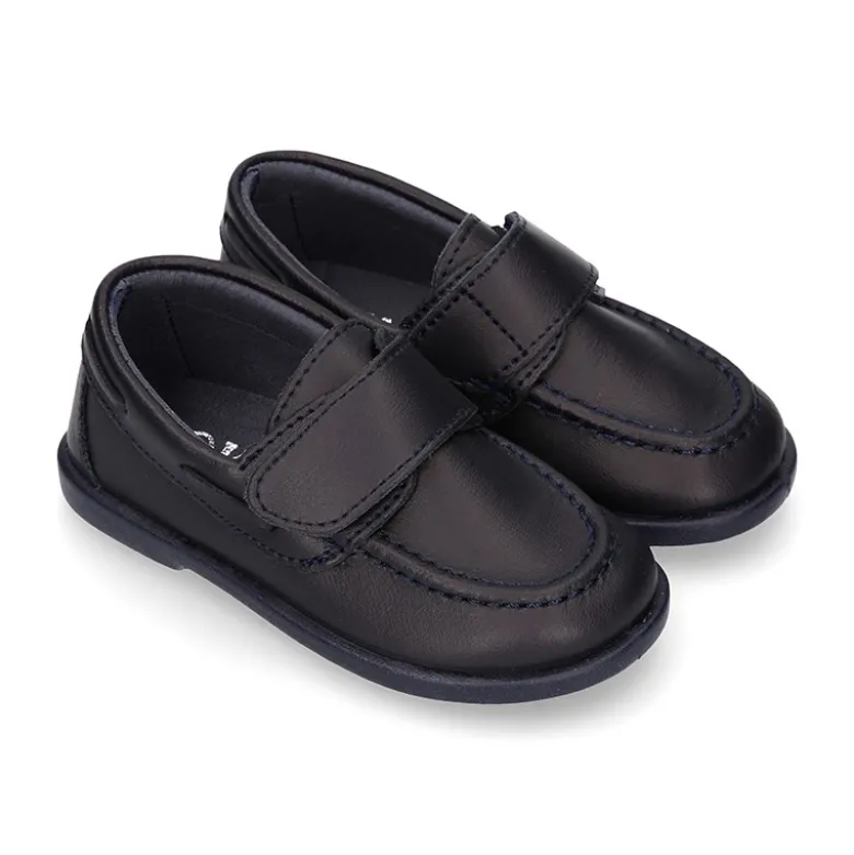 Náutico Colegial niño sin cordones en piel lavable.