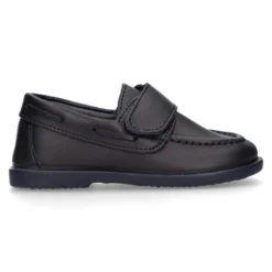 Náutico Colegial niño sin cordones en piel lavable.