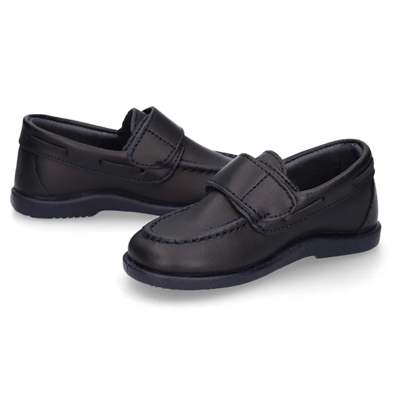 Náutico Colegial niño sin cordones en piel lavable.