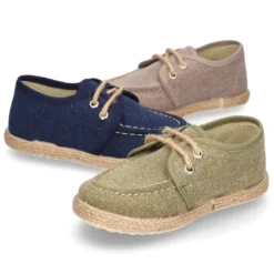Náutico tipo Alpargata en lona lavada con cordones.