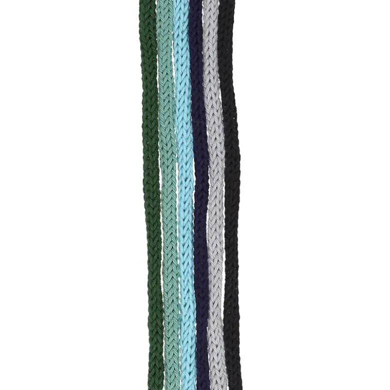 Pack de seis cordones para el pelo de niña en lana de colores agua.