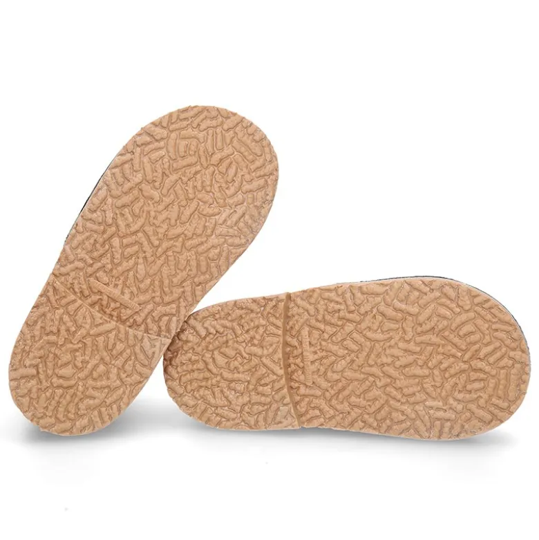 Safari o pisacacas con cordones en piel de serraje
