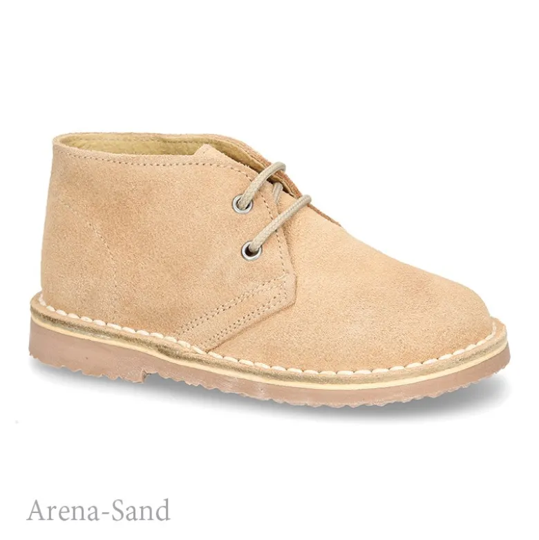 Safari o pisacacas con cordones en piel de serraje