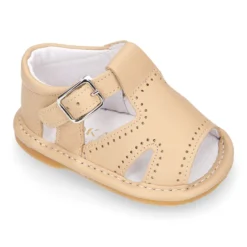 Sandalia en piel suave para niños bebés.