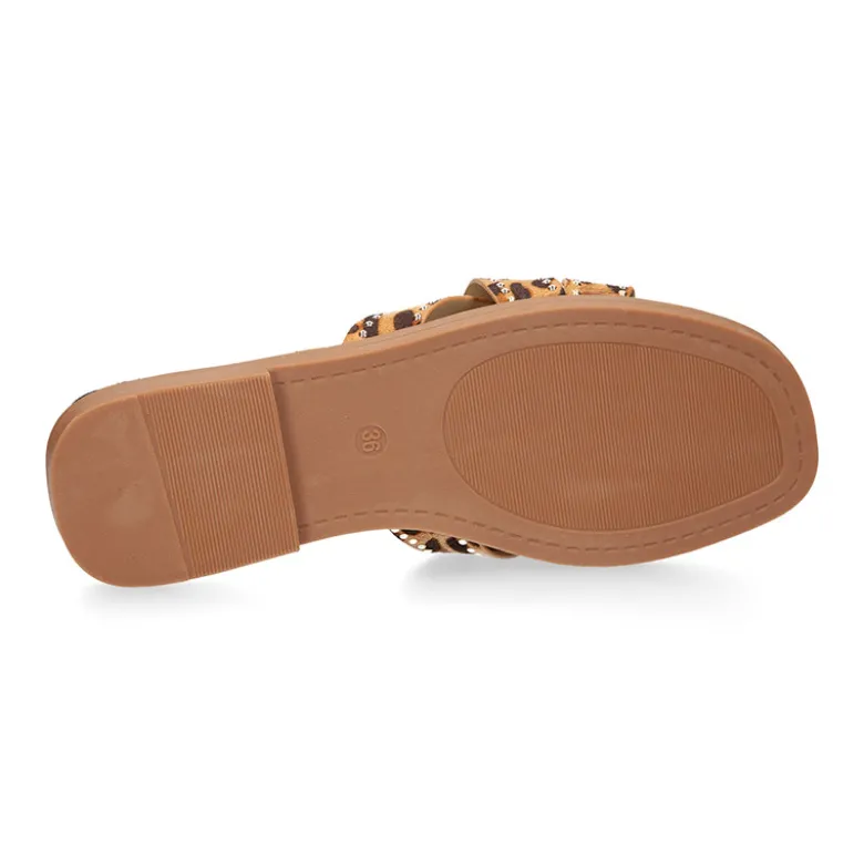 Sandalia mujer tipo zueco con diseño trenzado de leopardo