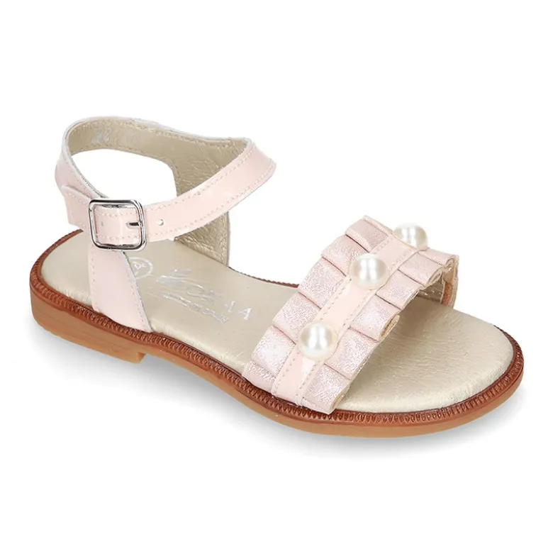 Sandalia Niña en piel ante metalizado con diseño con pliegues y PERLAS.