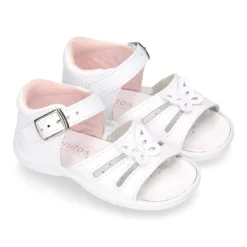 Sandalia Niña peque en piel lavable con mariposa y suela SUPER FLEXIBLE.
