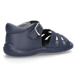 Sandalia Niña peque en piel lavable con corazón y suela SUPER FLEXIBLE.