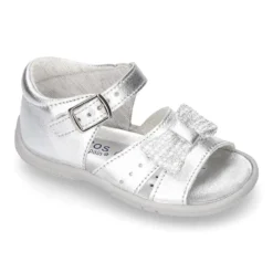 Sandalia Niña peque en piel metalizada con LAZO y suela SUPER FLEXIBLE.