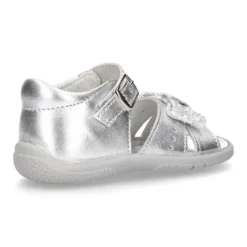 Sandalia Niña peque en piel metalizada con LAZO y suela SUPER FLEXIBLE.