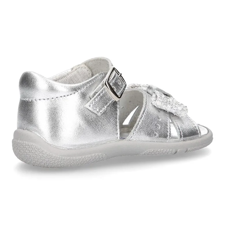 Sandalia Niña peque en piel metalizada con LAZO y suela SUPER FLEXIBLE.