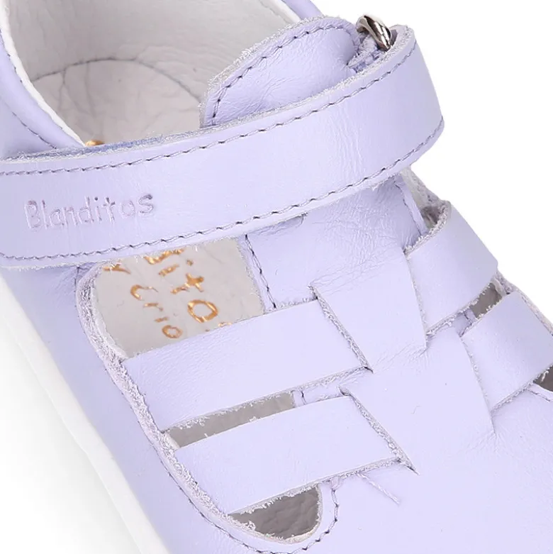 Sandalia niños Blanditos by Crio’s tiras cruzadas sin cordones en piel.